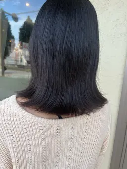 ミディアムカット(トリートメント込み)🧡