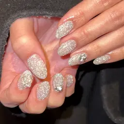 ⭐︎オフなし☆【ハンド】マグネットorフラッシュネイル☆ご新規様限定