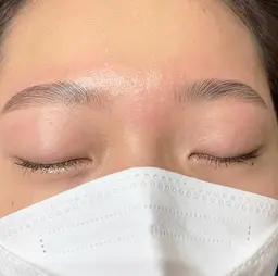 ハリウッドブロウリフト+パリジェンヌラッシュリフト