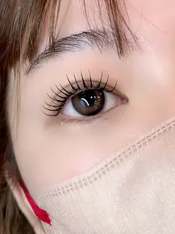 まつげパーマ+LEDエクステ140まで〈パリエク〉