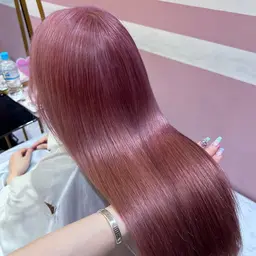 大人気❣️👼🏻ブリーチリタッチmenu👼🏻 🎀 ケアブリーチ+ 1color+トリートメント🧴‎