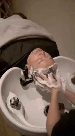 プレミアムトリートメントヘッドスパ