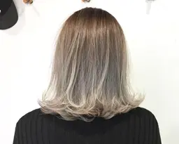 【グラデーション☆ハイライト★】&アディクシーカラー & カット