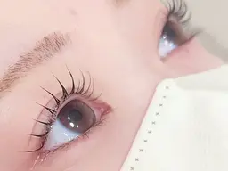 デザインまつ毛パーマ <4月6日（月）12時クーポン＞