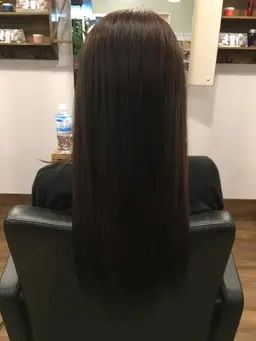 梅雨前にオススメ✨似合わせカット、縮毛矯正、トリートメント