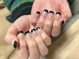 フレンチネイル［パラジェル］