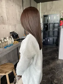 ⭕️ブリーチ毛でも⭕️髪質改善ストレート(ダメージしない縮毛矯正)🌪＋潤いトリートメント