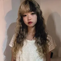 迷ったらこのクーポン⋆͛🖤ハイトーン×似合わせツヤカラー⚡️♬*ﾟカット コーティングトリートメント付き🥣⭐️⸝⸝꙳