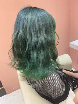 ブリーチ（リタッチ）＋カラー＋ヘッドスパ