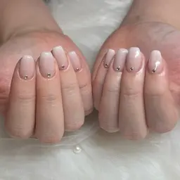 限定特価🉐❣️ミニモ限定🎀✨【オフ込み！】カラーグラデーション💎ベースカラーもOK！！💎