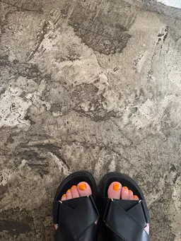 オフ込みフットワンカラー🦶