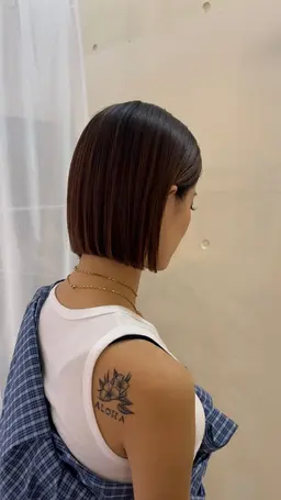 カット(カットモデル)