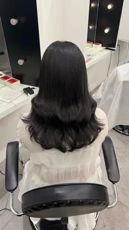 韓国オンニ✨️くびれレイヤーカット