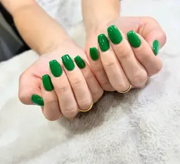 1月限定‼️Jrネイリスト🌸ワンカラーorラメグラorマグネットネイル🌸ジェルオフ、ケア無料 ¥1980🍒