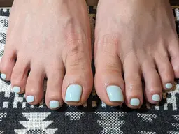 初回オフ無料！フットジェルワンカラー（ラメ含む）