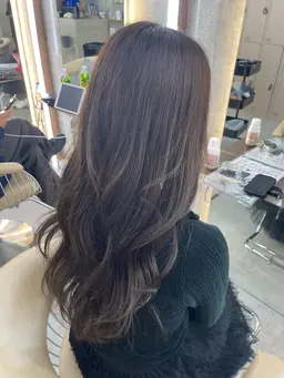 【ロング料金無し】カット➕🐬艶髪ワンカラー💫➕内部補修トリートメント➕超音波アイロン（カットモデル）（カラーモデル）