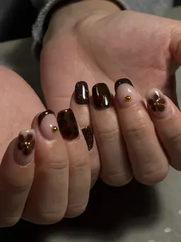 ⭐︎ミニモ学割⭐︎シンプルアートやり放題＋デカパーツ2個付き(音符、ハート、クロム、ピアスパーツなど)