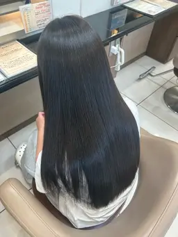 💎骨格・髪質に合わさせていただきます💎店長担当似合わせカット+シャンプー