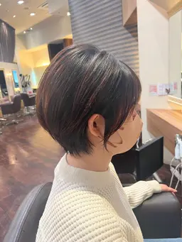 🗽《オススメ》似合わせカット & シャンプー
