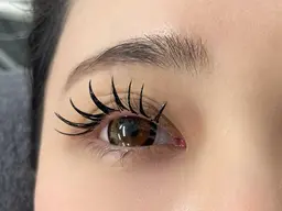 自まつげに対して2本つけるマツエク【バインドロック80束】¥8360→¥7260