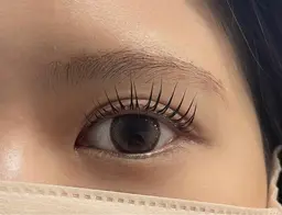 【9/2のご予約限定】パリジェンヌラッシュリフト👀✨¥4200→¥3800✨コーティング付き