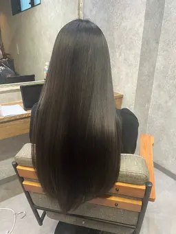 👍贅沢メニュー👍イルミナカラー➕髪質改善トリートメント💫💫