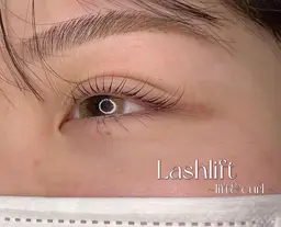 まつ毛パーマ🤍ラッシュリフト《土日祝+¥550》