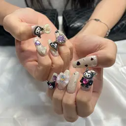 オフなし ジェル 120分🩷 持ち込みデザイン店内パーツつけ放題