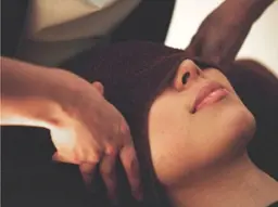 ヘッドスパ＆ハンドマッサージ 計80分