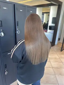 💞【人気No.3】💞メンテナンスカット(1cm以内)➕ワンカラー➕トリートメント🩵✨