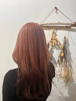 【超ダメージレス】エフェクトブリーチ使用、艶ハイトーン➕トリートメント✨️