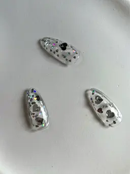 ハンド定額ネイル⭕️カラー変更/配置変更無料✨【オフ無料/パラジェル使用】