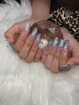 オフありラメグラデーション🩵