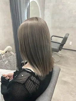 【⭐️ミニモ限定⭐️】カット＋全体ブリーチ＋カラー✨