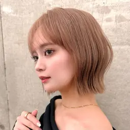 【ロング料金無し】ボブカット➕🐬艶髪ワンカラー💫➕内部補修トリートメント➕超音波アイロン(カットモデル)