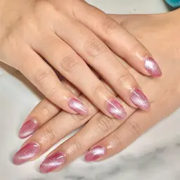 【3月9日限定❣️】マグネットネイル🧲🌟フットorハンド❤️オフ込み