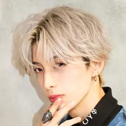 🌻12月限定スッキリ切りたいメンズ向け🌻 ✂️メンズカット+シャンプー+リンケージトリートメント✂️