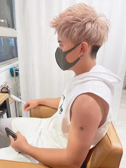 【ケアブリーチ込み】🌈メンズカット×ダブルカラー×ハホニコトリートメント🌈