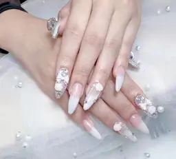 自爪💅持ち込みデザイン6本🍒ジェルオフ込み