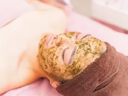 REVI ハーブピーリング 陶器トリートメント🌿 ハーブの進化版で毛穴レス!ツヤハリビカッと陶肌トリートメント