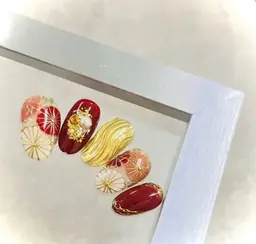 ✨成人式前撮りネイル受付中✨👘【ネイルオーダーチップ&ケース&テープ込み】💅🏻✨9,900円~