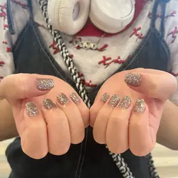 【初回オフ無料】🎀オフありワンカラー 【ミニモ限定価格🩷】【パラジェル使用🪄︎︎】【2回目以降オフ代+1500円】