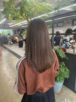 🧸🍀12月限定ワンカラー+3ステップトリートメント🧸🍀(シャンプーブロー込み、コテ巻きスタイリング可)