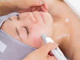 ハイドラ美容液毛穴洗浄（クレンジング、化粧水、美容液、クリーム付き）