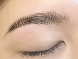 美眉✴️ブロウリフト⭐6,600円！！