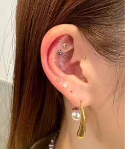 【可愛い×健康✨】大流行！耳ツボジュエリー🎀(両耳10粒)💎今だけ限定！2粒プレゼント💎