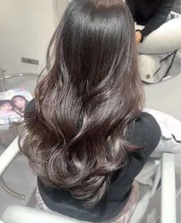《平日限定クーポン韓国艶髪》カット+髪質改善カラー+トリートメント🍒