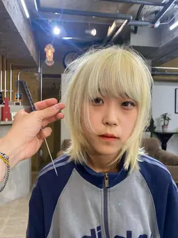 ホワイトブリーチ＋ケアトリートメント20%オフ❗️¥30500→¥24400