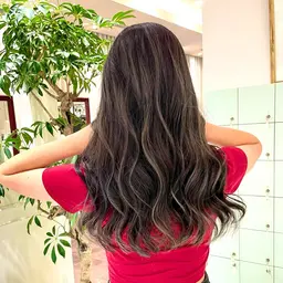 🌈🐉3Dポイントハイライトカラー🐉🌈 🌹トリートメントサービス🌹前髪や表面に🍀