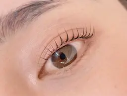 まつ毛パーマ60分（トリートメント付き💚）¥3,500